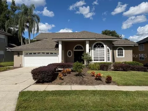690 Oak Hollow Way, Altamonte Springs, FL 32714