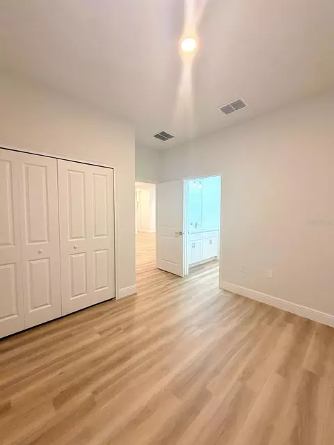 Bedroom - 14650 SW 68th Ter, Ocala, FL 34473 photo 2 of 2