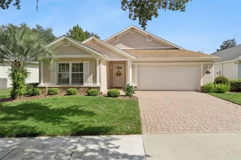103 Apremont Ct, Deland, FL 32724