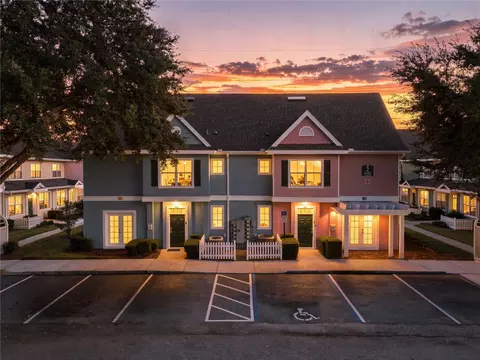 4002 Venetian Bay Dr #101, Kissimmee, FL 34741