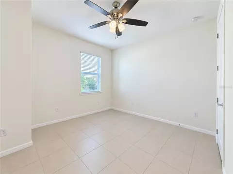 Bedroom - 9426 Lamine Way, Parrish, FL 34219 photo 3 of 9