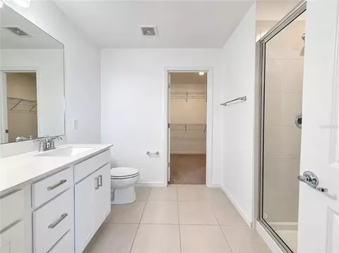 Bath - 9426 Lamine Way, Parrish, FL 34219 photo 2 of 5