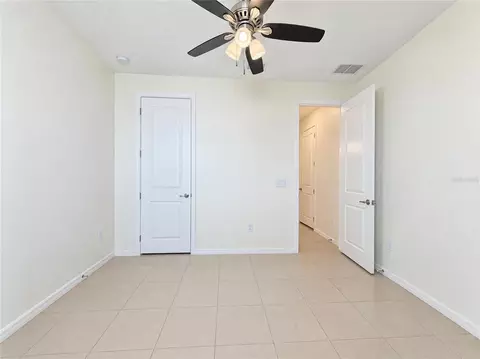 Bedroom - 9426 Lamine Way, Parrish, FL 34219 photo 2 of 9