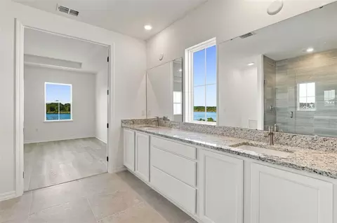 Bath - 5638 Nectarine Dr, Windermere, FL 34786 photo 3 of 7