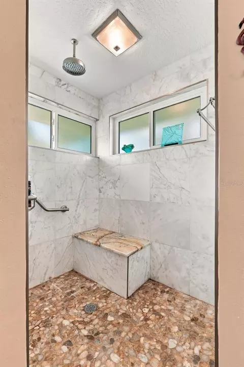 Bath - 2302 Addington Ct, Rockledge, FL 32955 photo 3 of 5