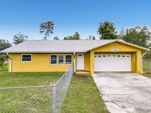 28418 Bougainvillea Ave, Paisley, FL 32767