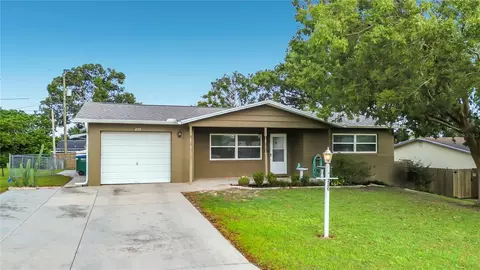 220 S Jackson St, Beverly Hills, FL 34465