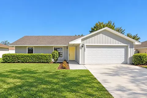 7361 Grand Ave, Winter Park, FL 32792