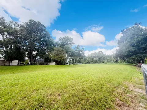 Exterior - 3410 Starbird Dr, Ocoee, FL 34761 photo 10 of 11
