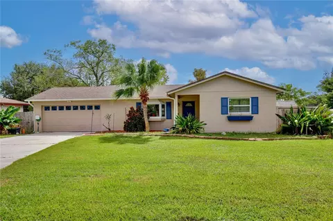 2032 Lake Christie Dr, Orlando, FL 32809