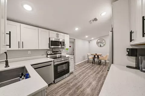 Kitchen - 1611 Salmon St, Saint Cloud, FL 34771 photo 4 of 4