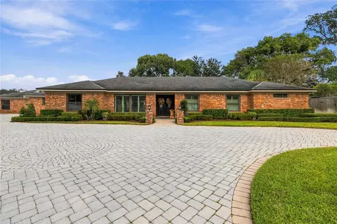 111 Pine Tree Ln, Altamonte Springs, FL 32714