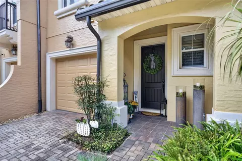 1357 Benevolent St, Maitland, FL 32751