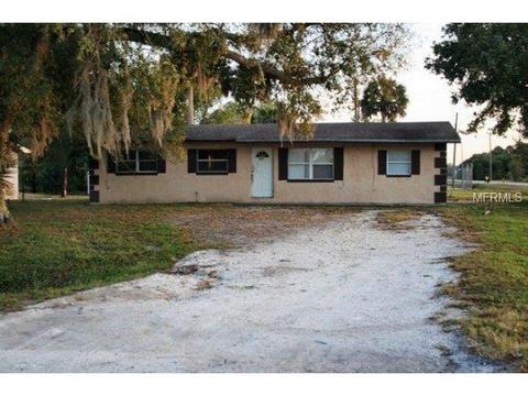 921 NW 12th St, Okeechobee, FL 34972 photo 1