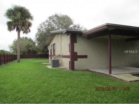 7944 NW 95th Ct, Okeechobee, FL 34972 photo 1