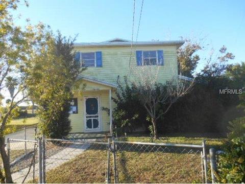 1107 Lemon St, Okeechobee, FL 34974 photo 1