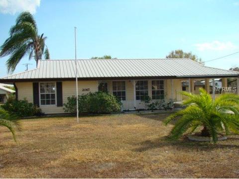 2067 Hunter Rd, Okeechobee, FL 34974 photo 1