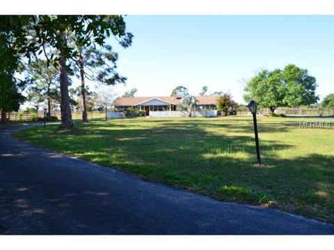 1758 NE 50th Ct, Okeechobee, FL 34972 photo 1
