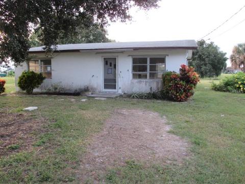 2085 Hunter Rd, Okeechobee, FL 34974 photo 1