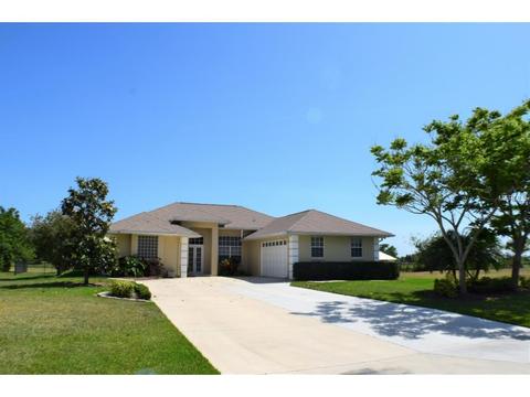 1320 SE 21st St, Okeechobee, FL 34974 photo 1