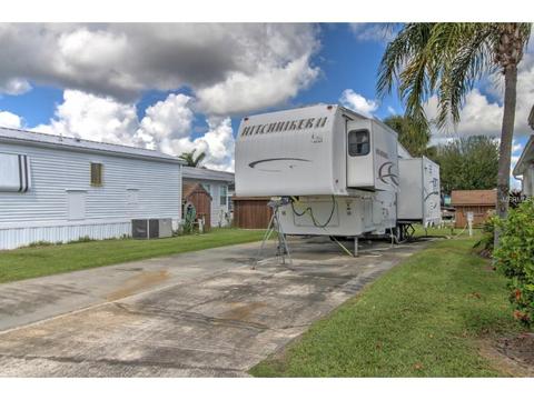 6445 SE 56th Ln, Okeechobee, FL 34974 photo 1
