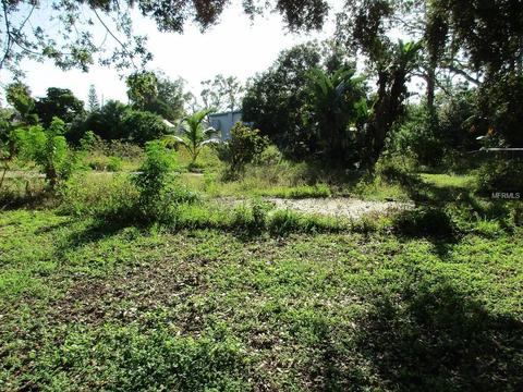 9273 SE 58th Dr, Okeechobee, FL 34974 photo 1