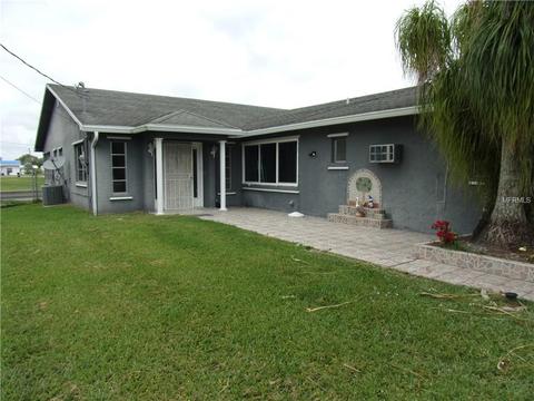 2827 SE 21st Ct SE, Okeechobee, FL 34974 photo 1