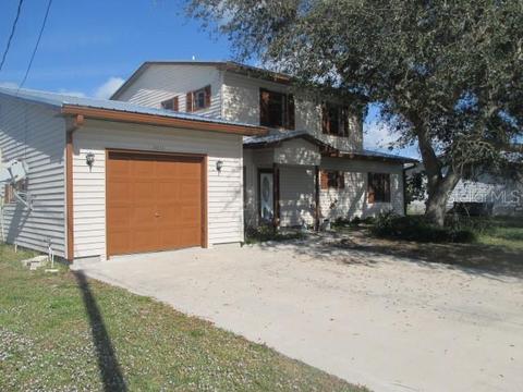 2011 SE 33rd St, Okeechobee, FL 34974 photo 1