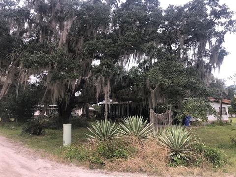 8 Boon Dock Rd, Lorida, FL 33857 photo 1