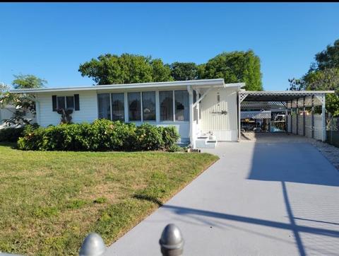 1602 Chobee St, Okeechobee, FL 34974 photo 1