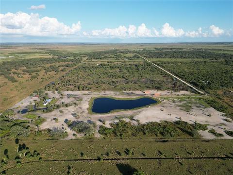 1073 Cabbage Ln, Okeechobee, FL 34974 photo 1