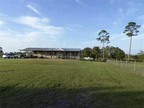 1075 SW Rucks Dairy Rd, Okeechobee, FL 34974
