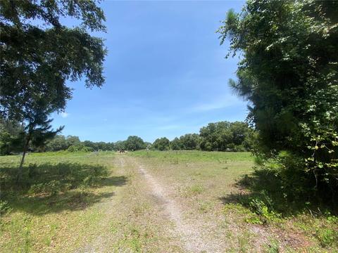 245 NE 98th St, Okeechobee, FL 34972