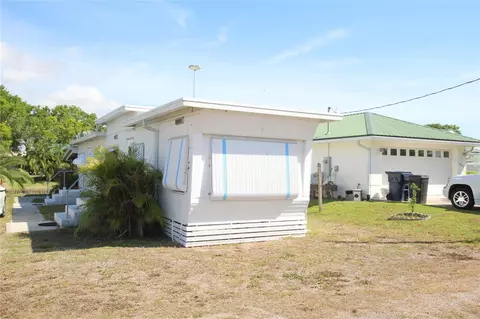 1043 12th St, Okeechobee, FL 34974