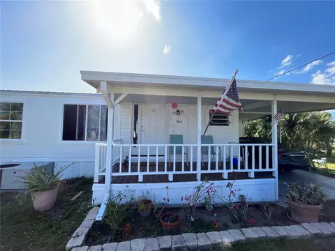 1024 Duck Ln, Okeechobee, FL 34974 photo 1