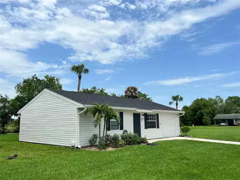 4933 SE 42nd St, Okeechobee, FL 34974