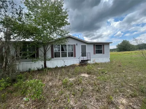 12200 SE 114th St, Ocklawaha, FL 32179