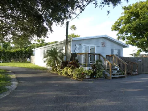 3212 18th Ter, Okeechobee, FL 34974