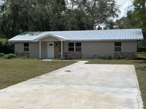 7347 NW 86th Ct, Okeechobee, FL 34972