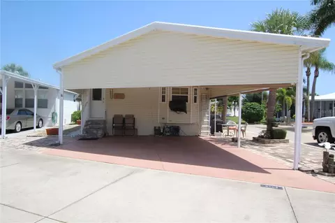 6563 SE 53rd St #22, Okeechobee, FL 34974