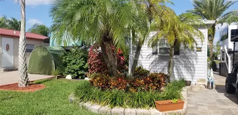 549 SW 2nd Cv #33, Okeechobee, FL 34974 photo 1