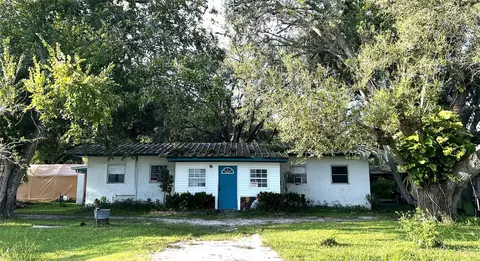 11028 NE 1st Way, Okeechobee, FL 34972