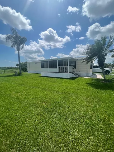 1326 SW 44th Blvd, Okeechobee, FL 34974
