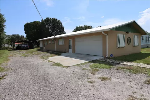 3132 SE 28th St, Okeechobee, FL 34974
