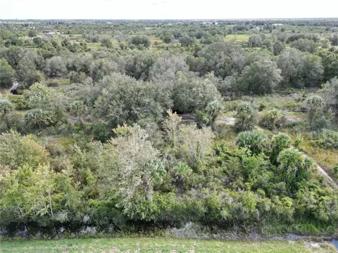 16488 NW 272nd St, Okeechobee, FL 34972