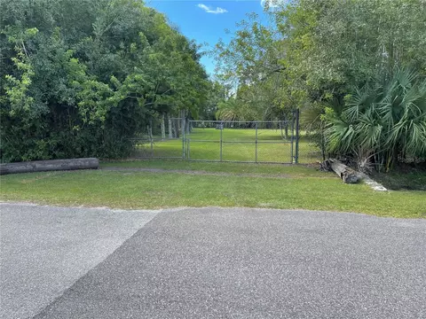 10883 NW 4th Ave, Okeechobee, FL 34972
