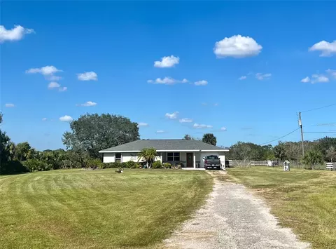 5467 NW 24th St, Okeechobee, FL 34972
