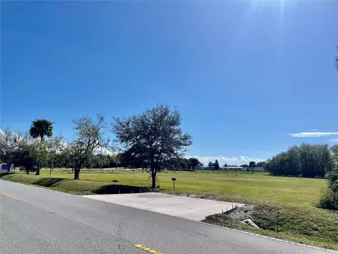SW 32nd Street, Okeechobee, FL 34974