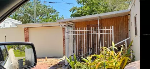 7908 SE Arrance St, Hobe Sound, FL 33455