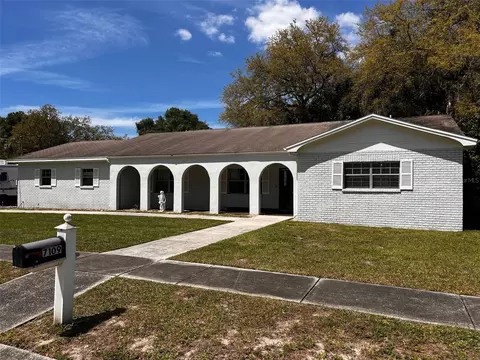 7109 Wrenwood Cir, Tampa, FL 33617